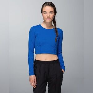Lululemon Cozy Crop Top Mini Hyper Stripe Baroque Blue size 8